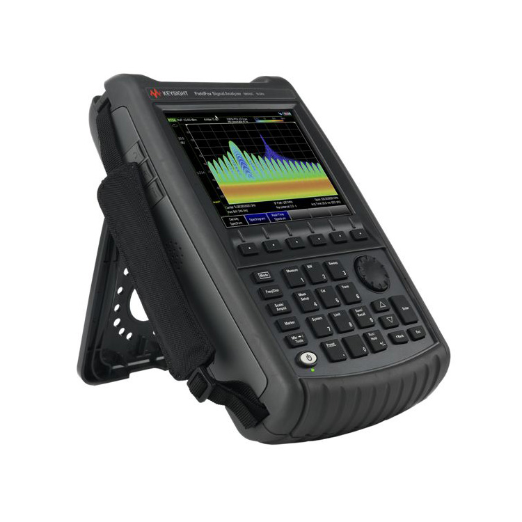 N9935C FieldFox ručný mikrovlnný spektrálny analyzátor